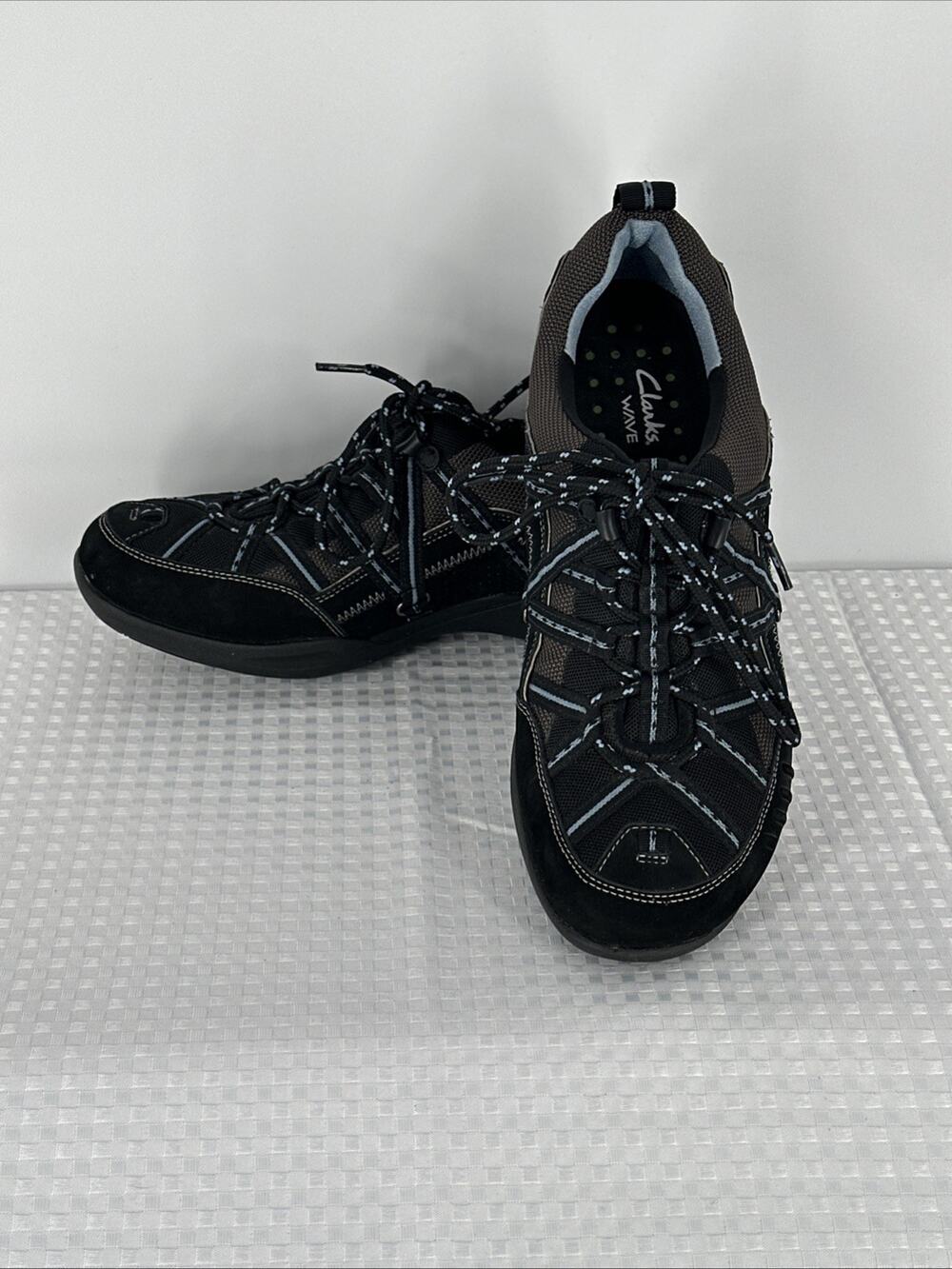 Clarks Wave Black And Blue Leather Suede and Mesh Sneakers Shoes Women's 10 Wide